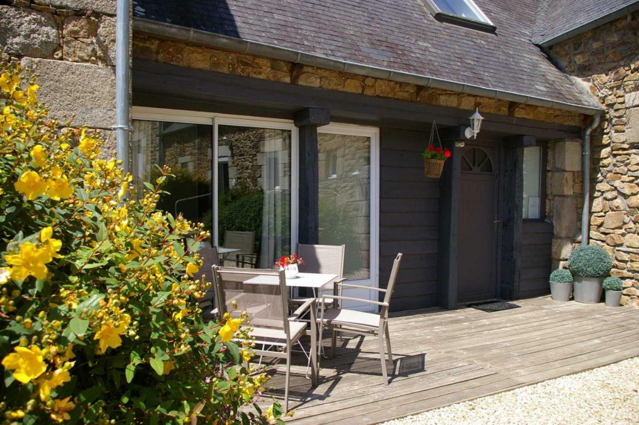 Le Colombier Bretagne Bed & Breakfast Louannec Exterior photo